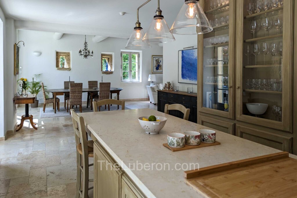Kitchen to dining table